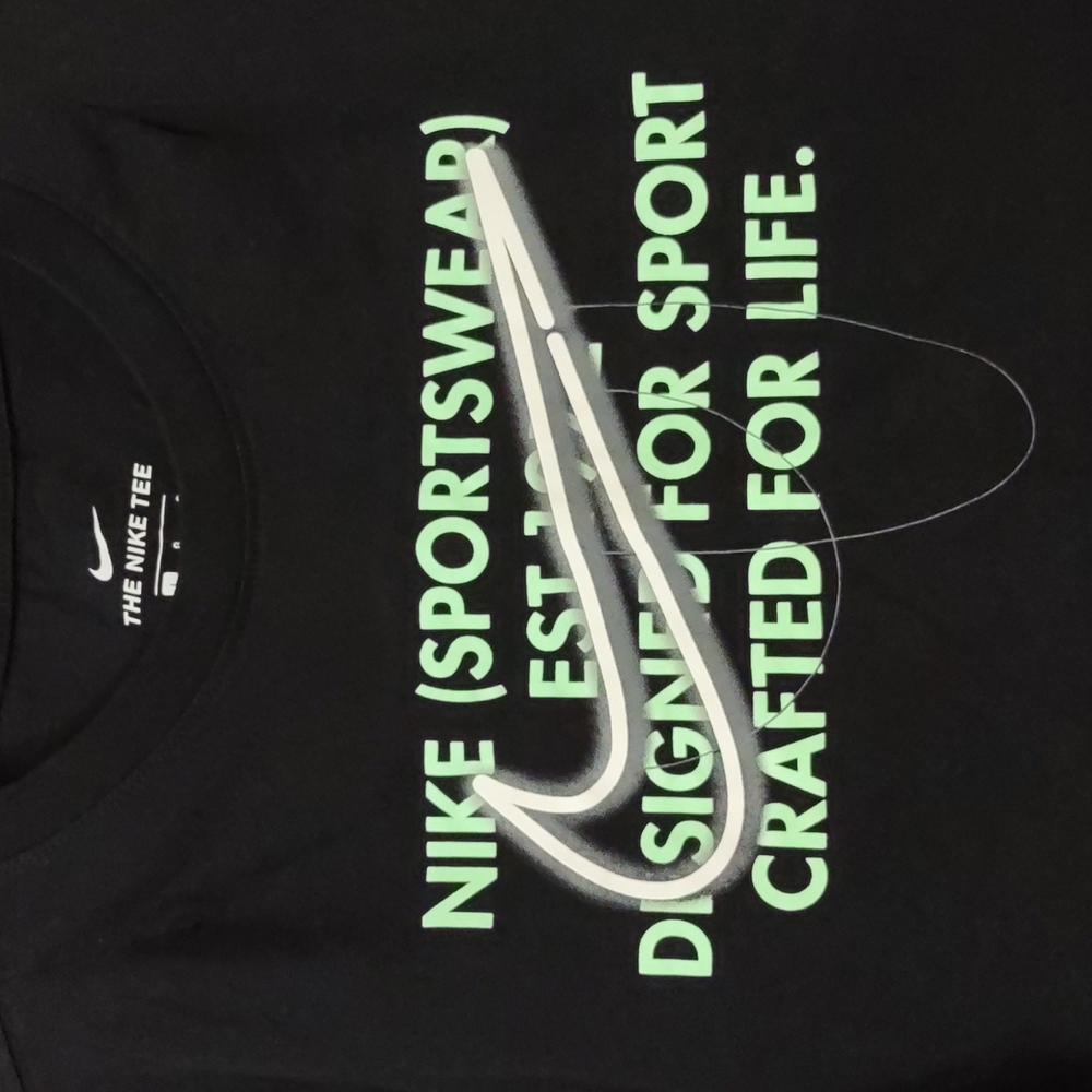 Nike  sportswear shirt pullover for women size L in good condition   very nice. - Picture 3 of 5